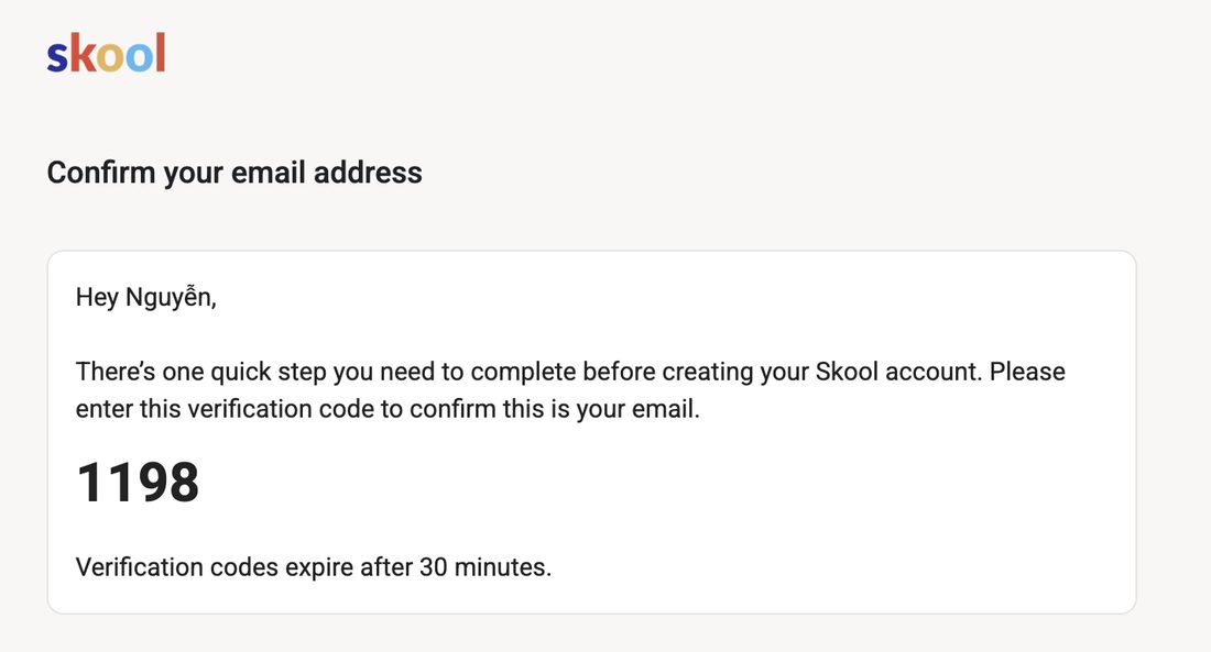 Email Confirm your email address chua ma xac minh